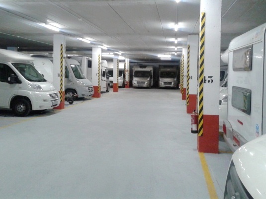 Parking y servicios para autocaravanas en Pamplona. Aixa